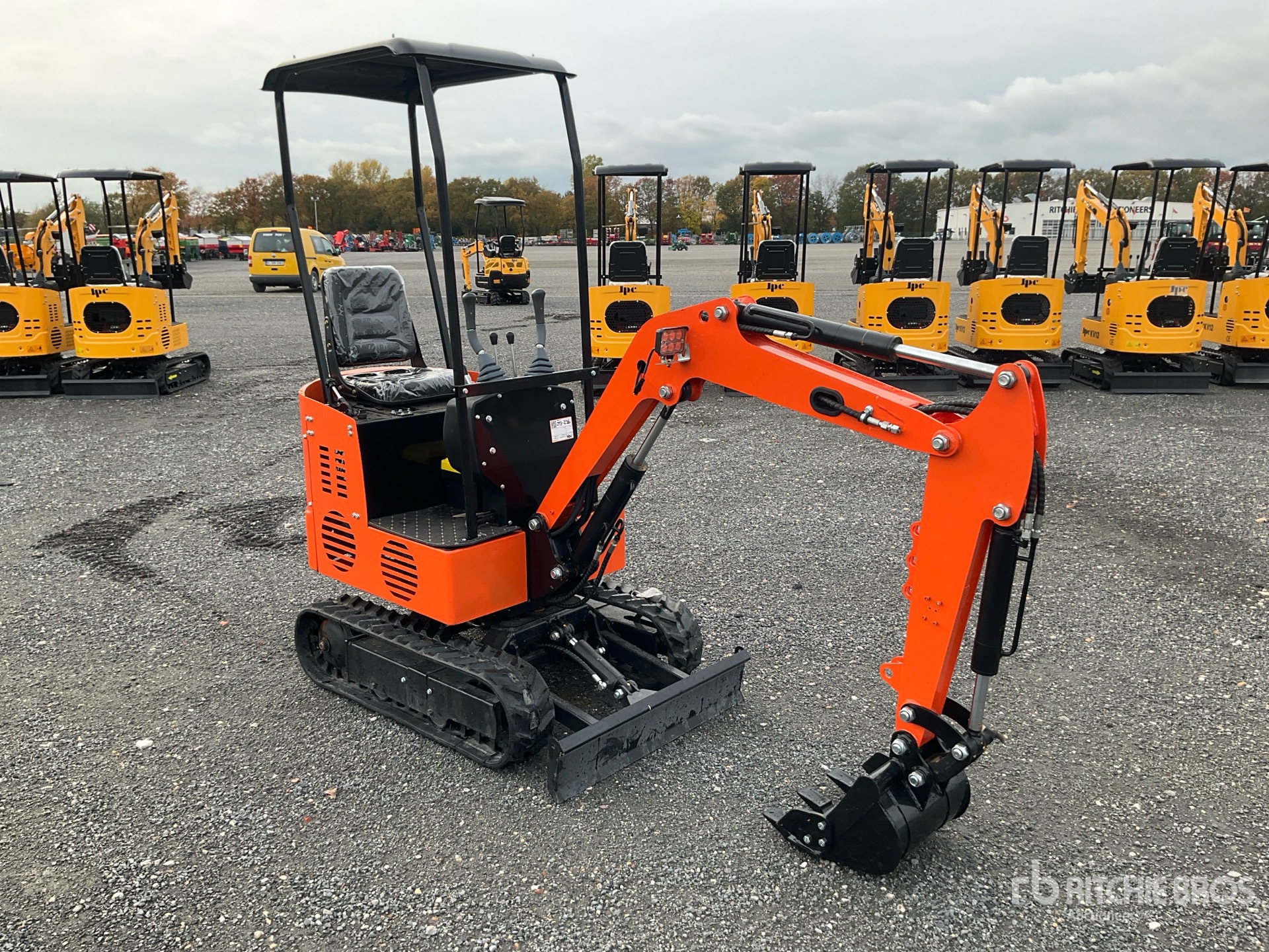 General Appearance with Picture, Right Front Corner