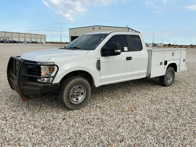 2019 Ford F-250 XL 4x2 Extended Cab Utility Truck