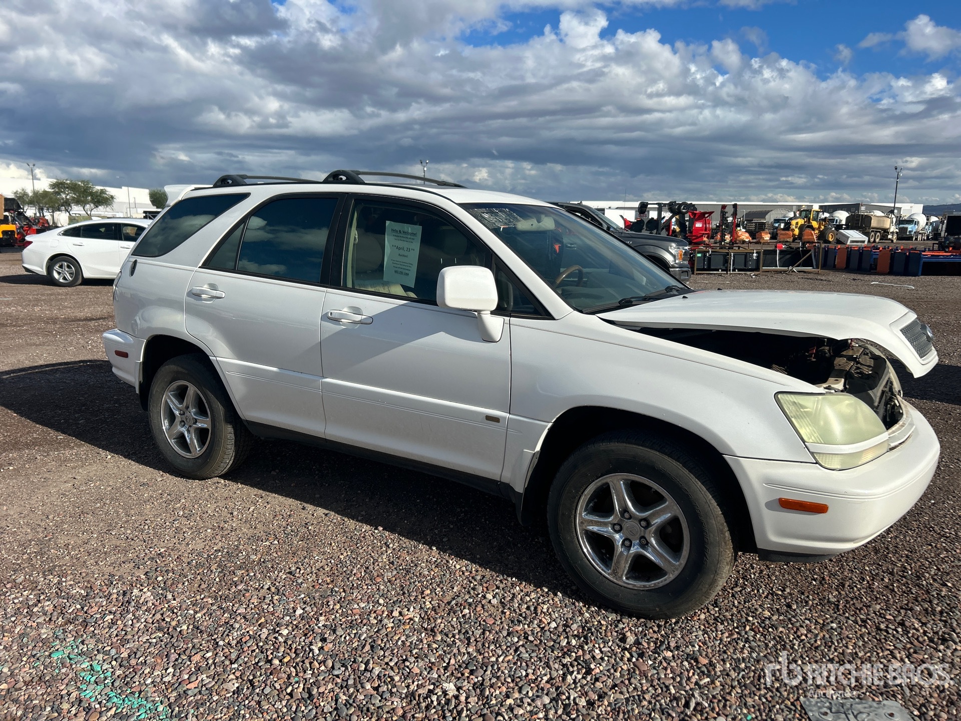 General Appearance with Picture, Right Front Corner