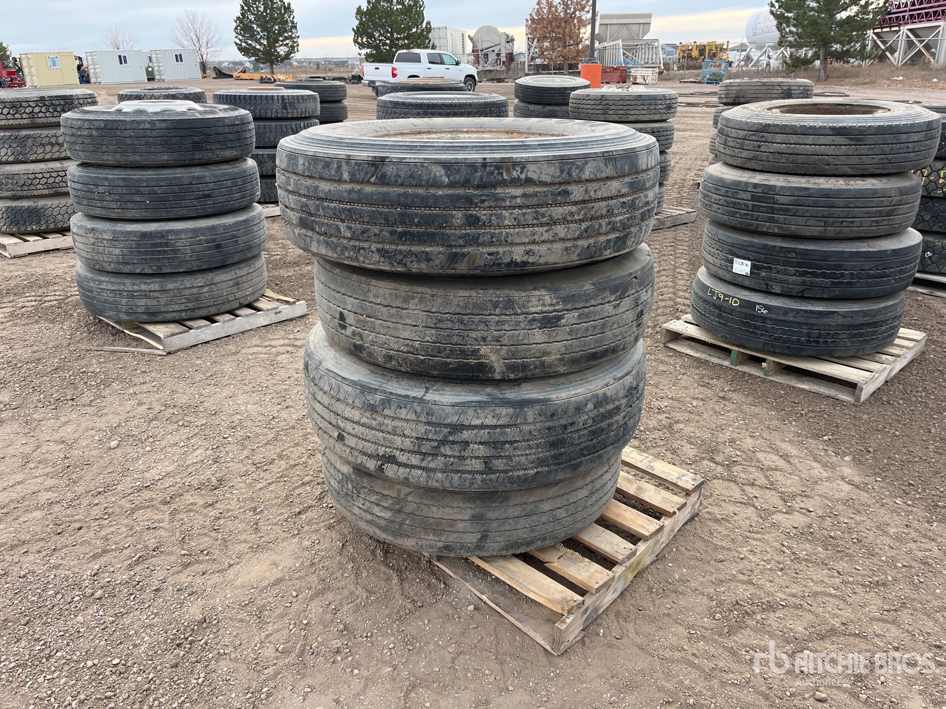 General Appearance with Imagen: esquina trasera derecha