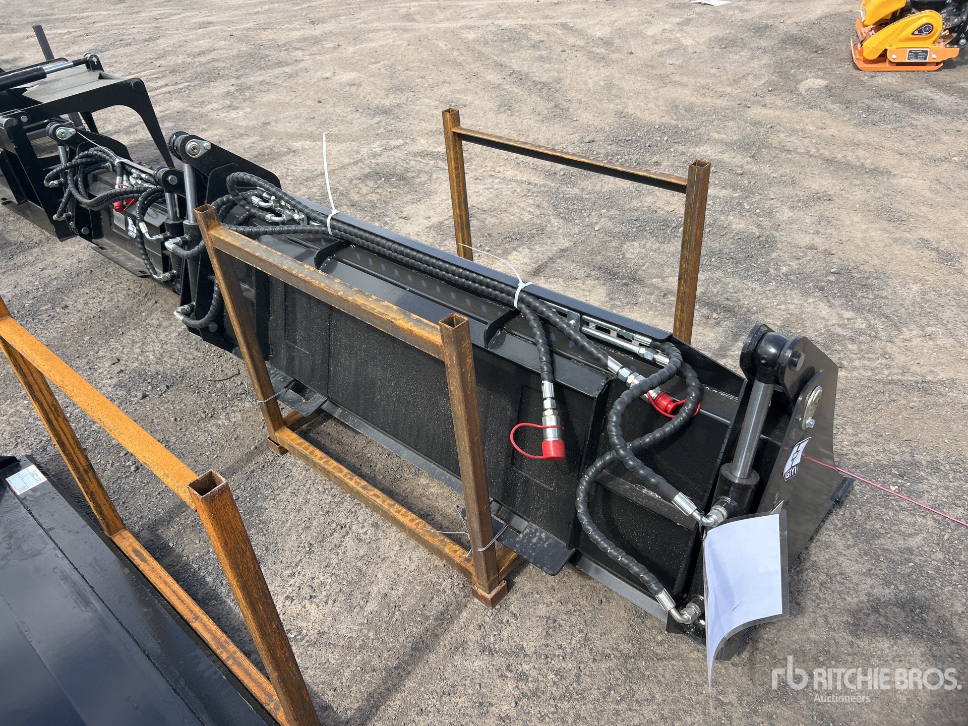 General Appearance with Imagen: esquina trasera derecha