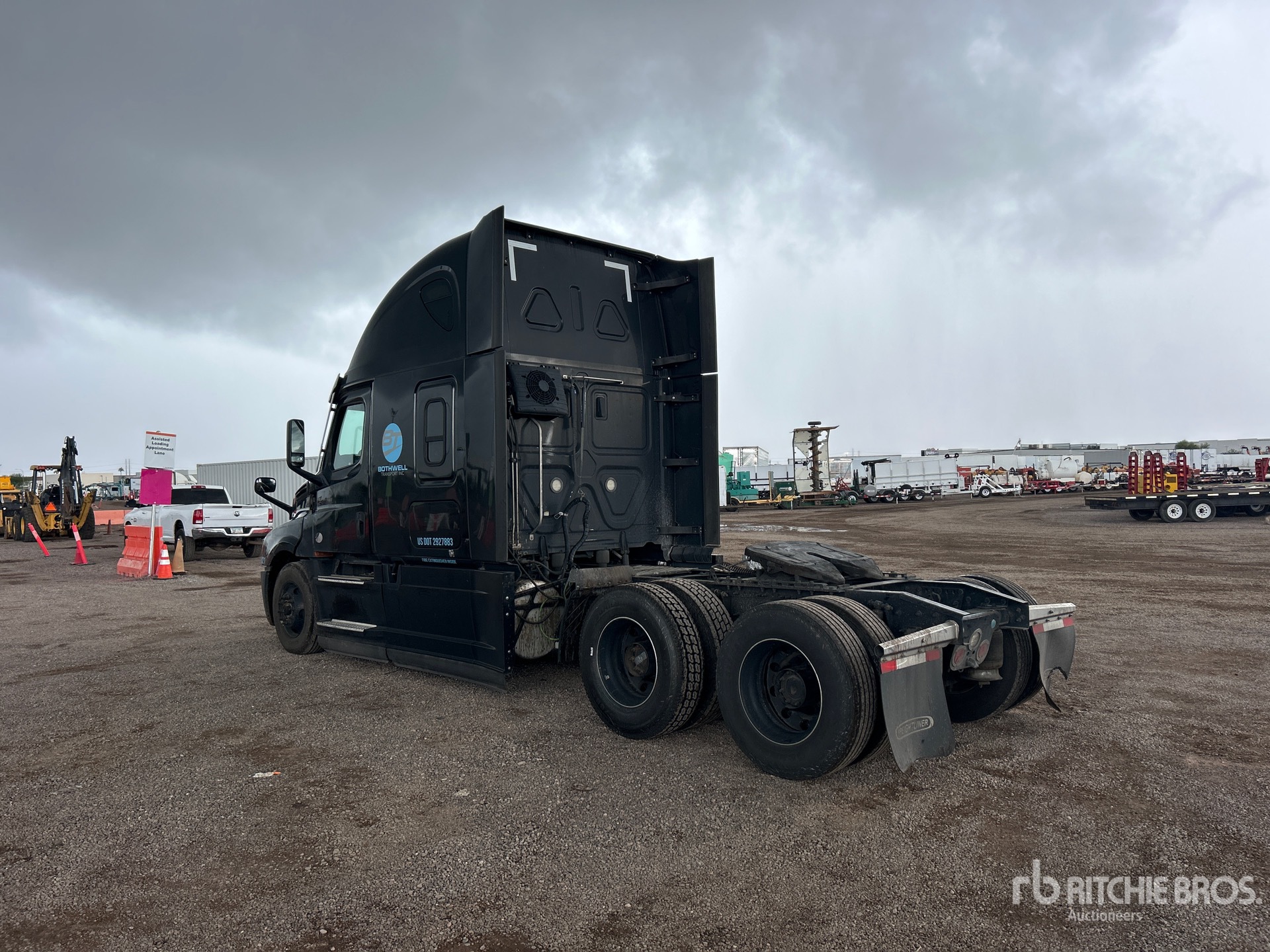 General Appearance with Picture, Left Rear Corner