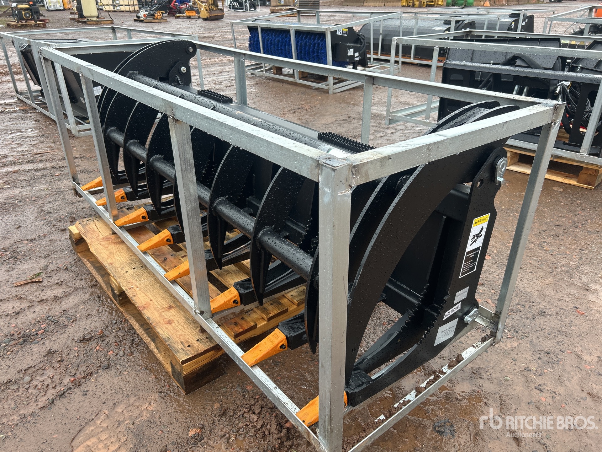 General Appearance with Image, coin avant gauche