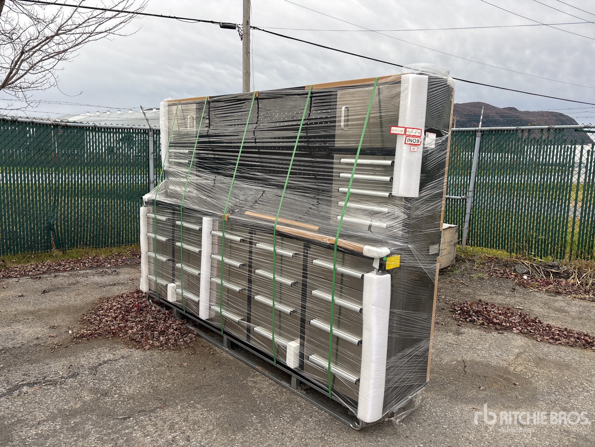 General Appearance with Picture, Left Front Corner