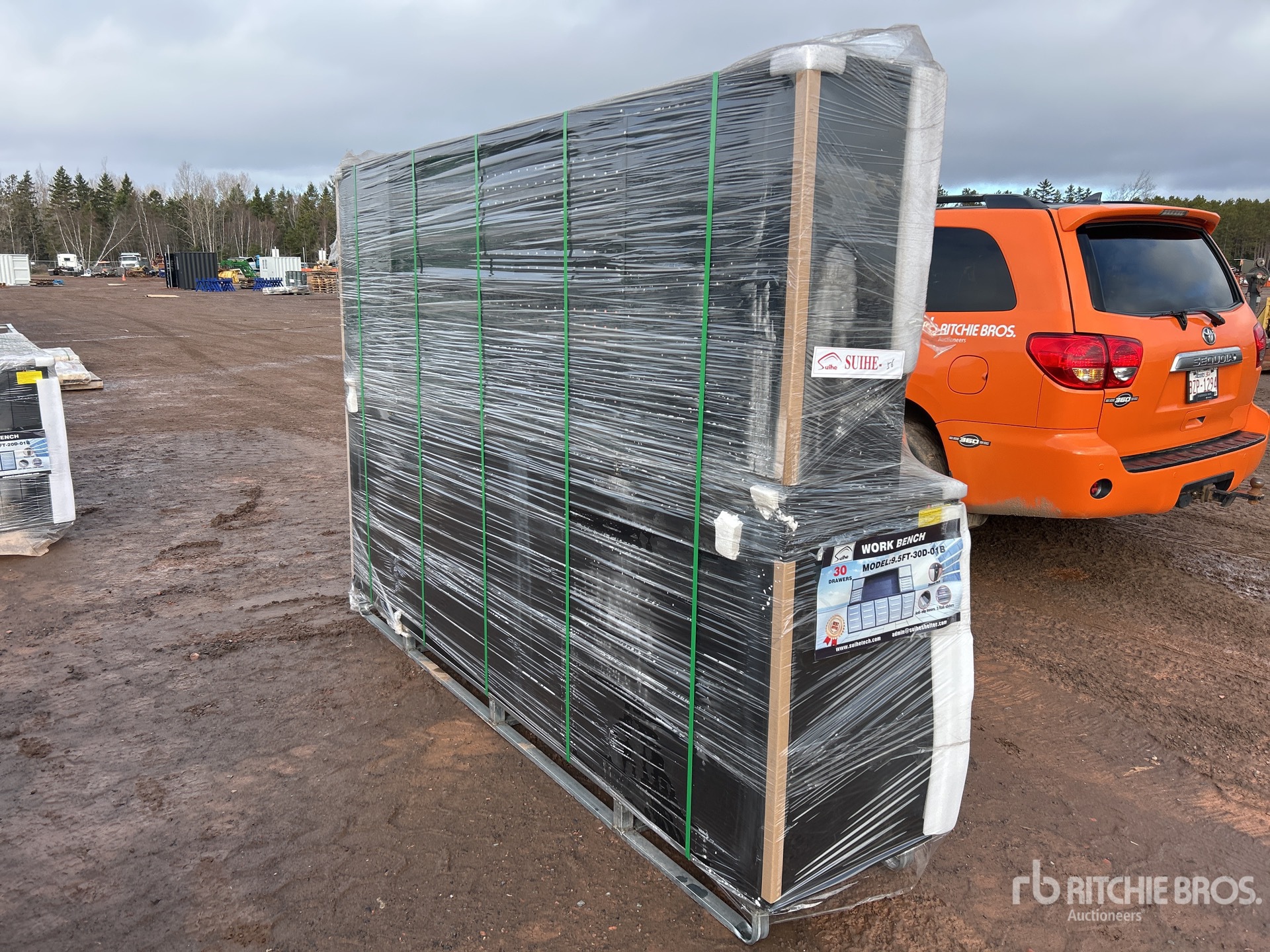 General Appearance with Bild, Ecke hinten rechts