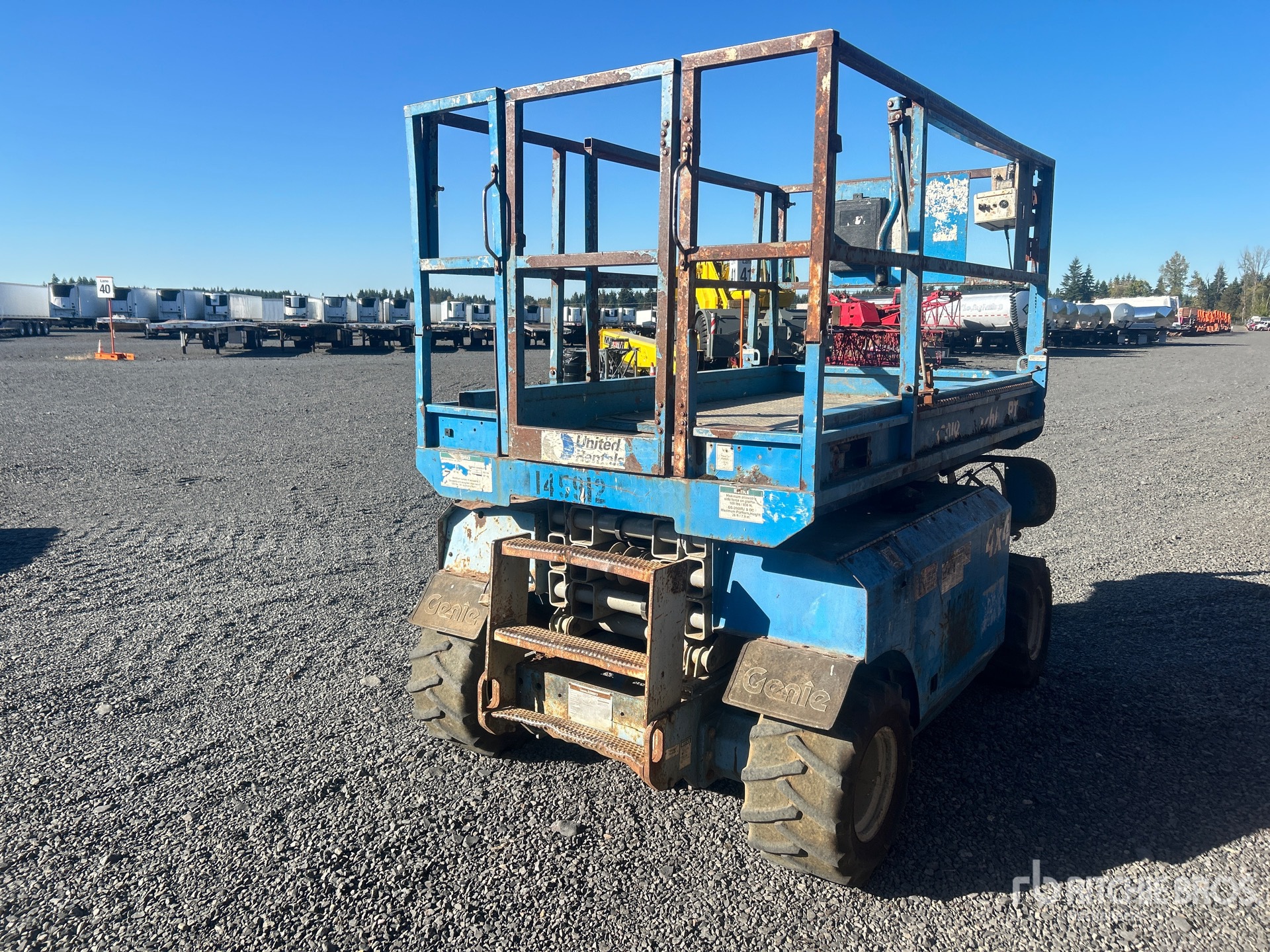 General Appearance with Picture, Right Rear Corner
