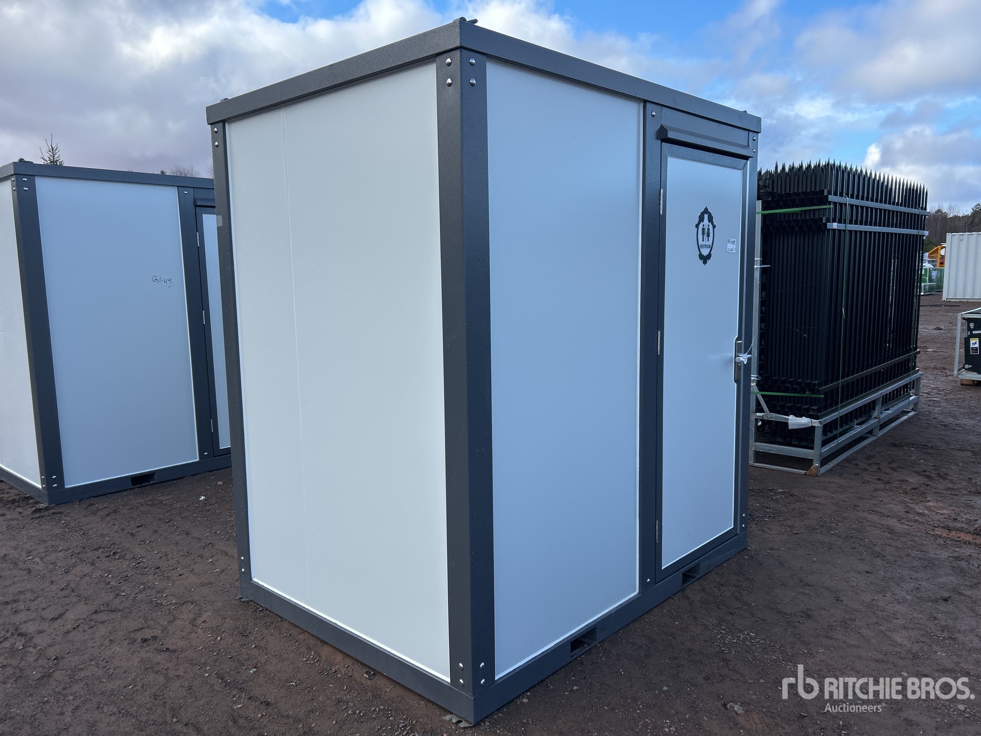 General Appearance with Picture, Right Front Corner