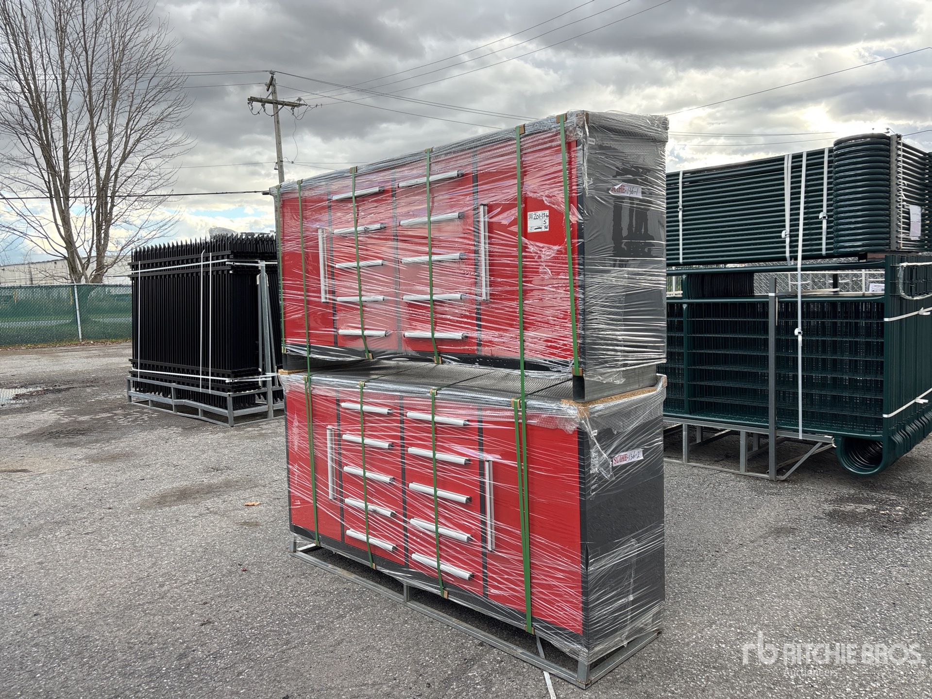 General Appearance with Picture, Left Front Corner