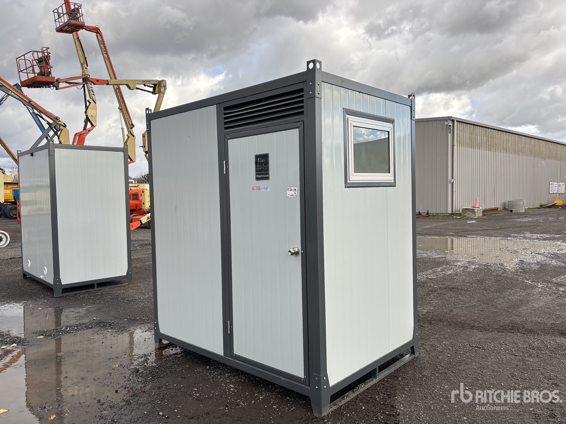 General Appearance with Picture, Left Front Corner