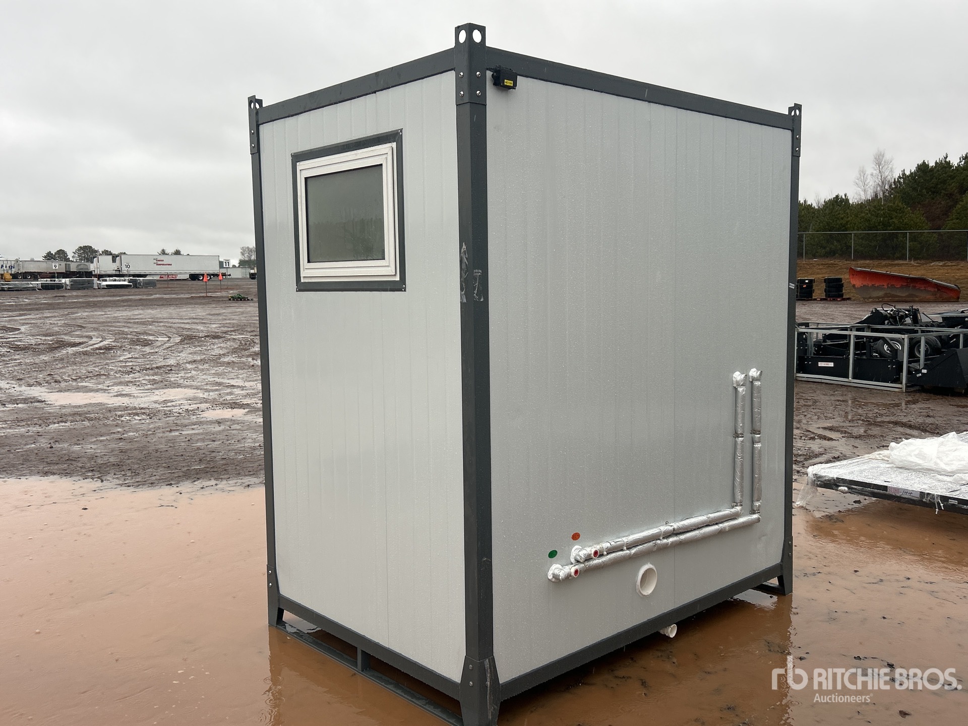 General Appearance with Picture, Left Rear Corner