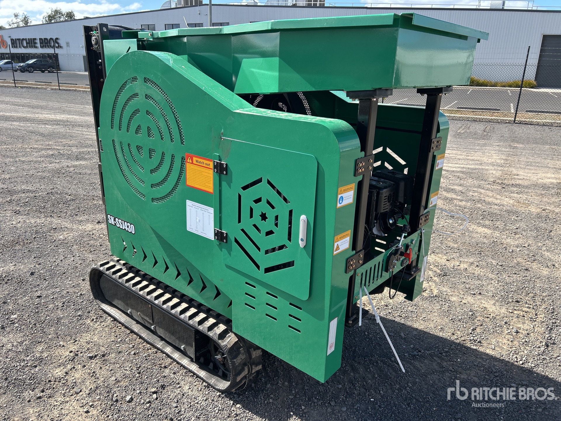 General Appearance with Picture, Left Rear Corner