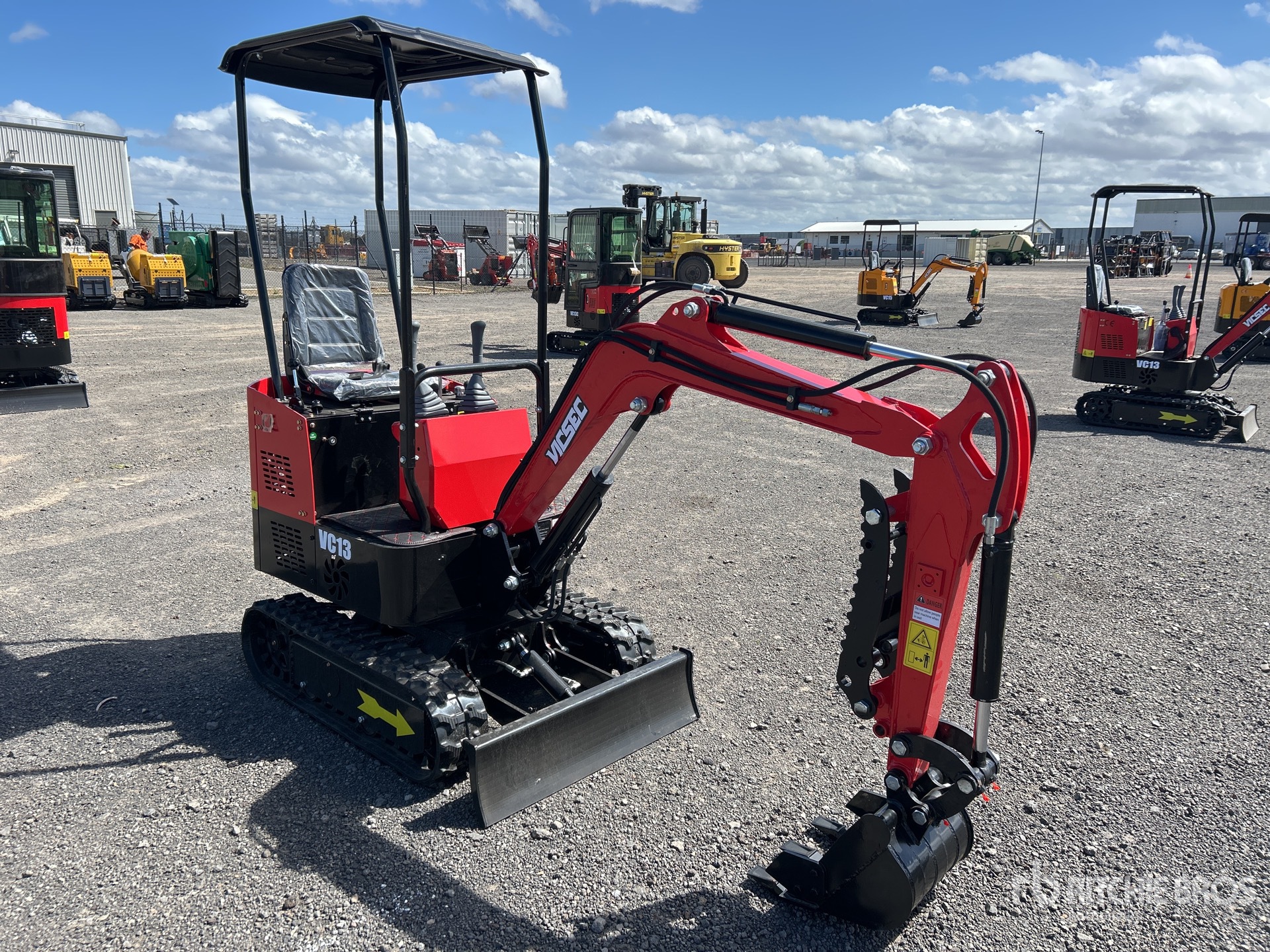 General Appearance with Picture, Right Front Corner