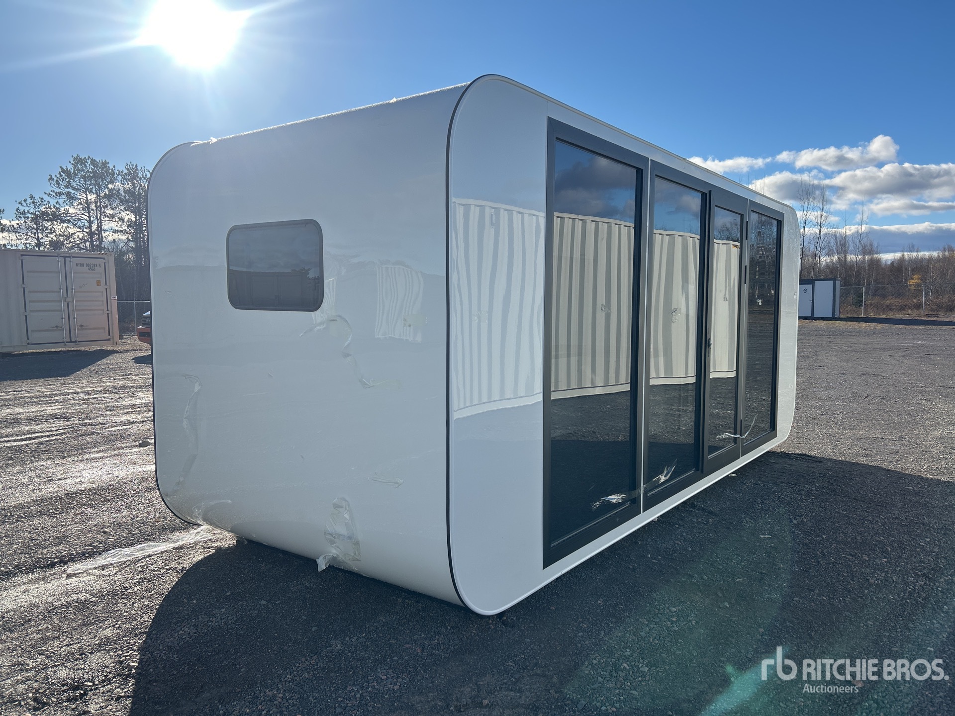 General Appearance with Picture, Right Front Corner