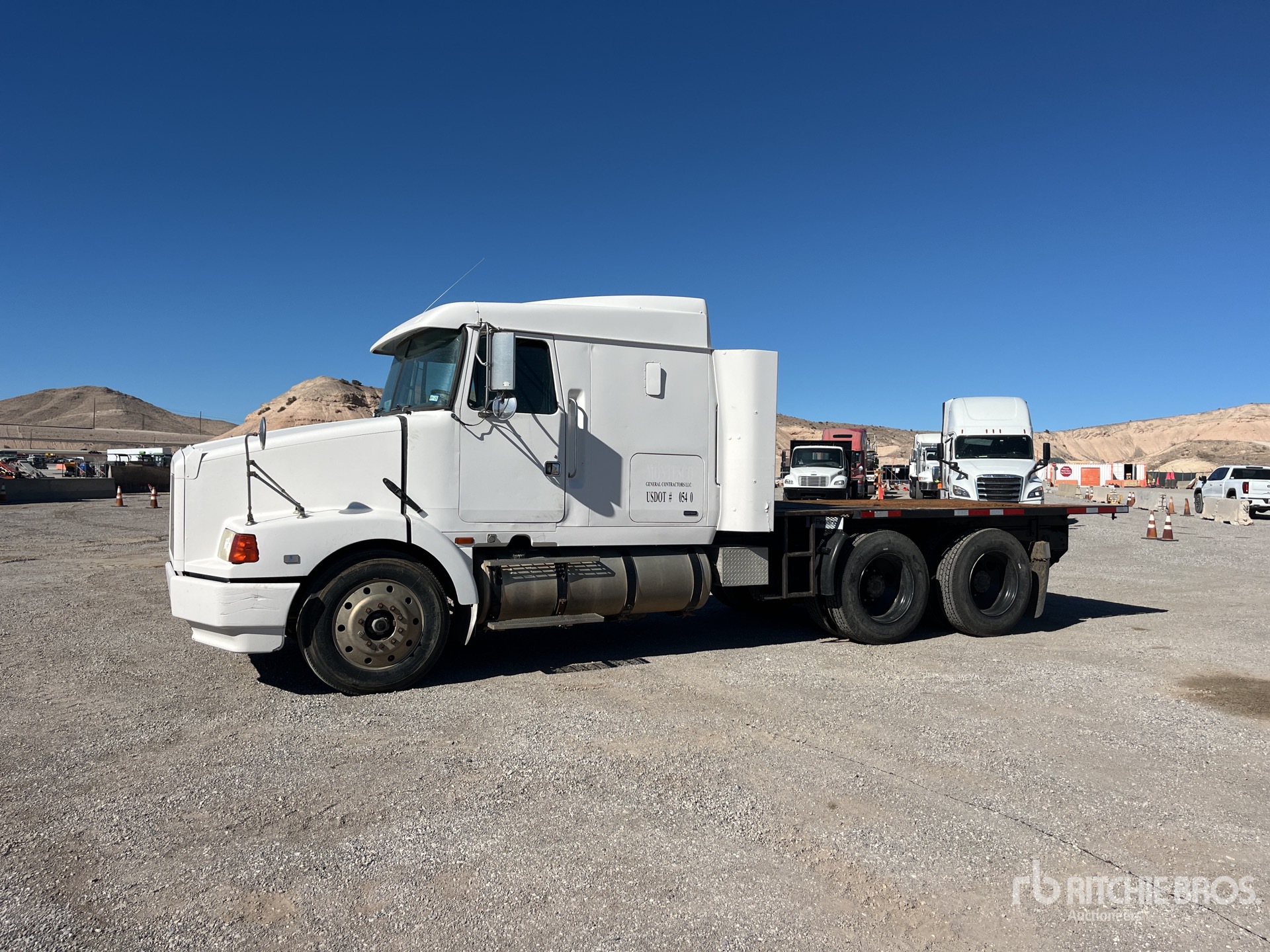 General Appearance with Featured Photo