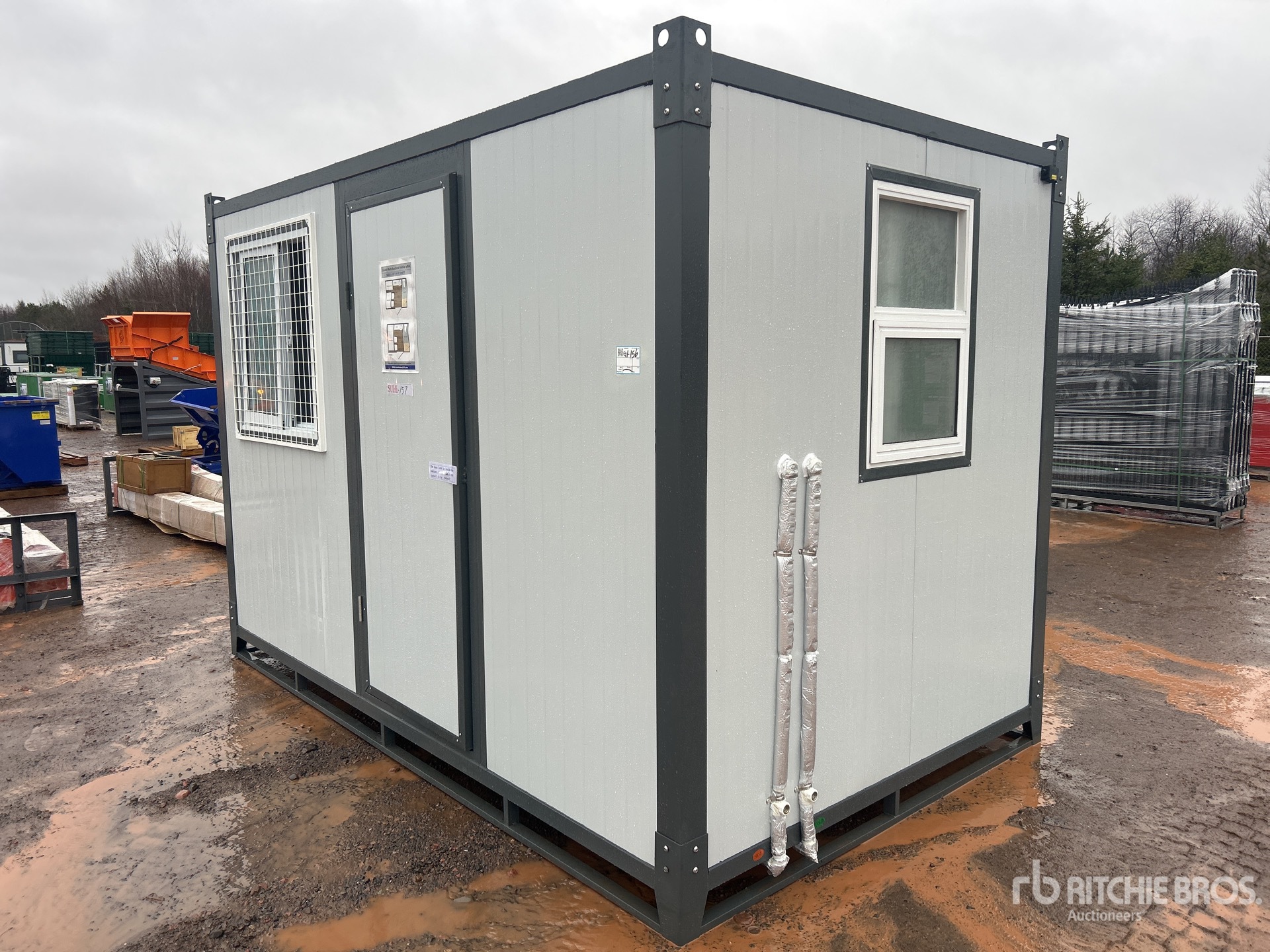 General Appearance with Picture, Left Front Corner