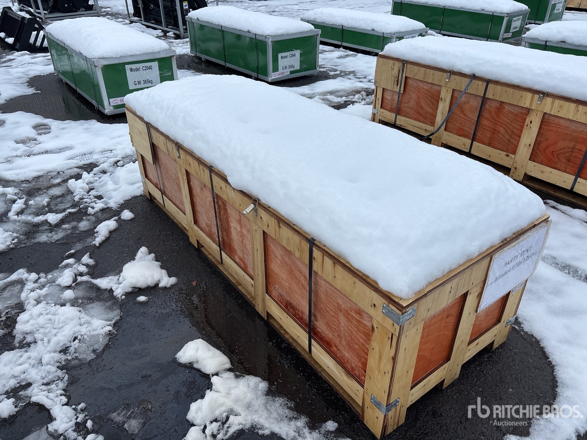 General Appearance with Picture, Right Rear Corner