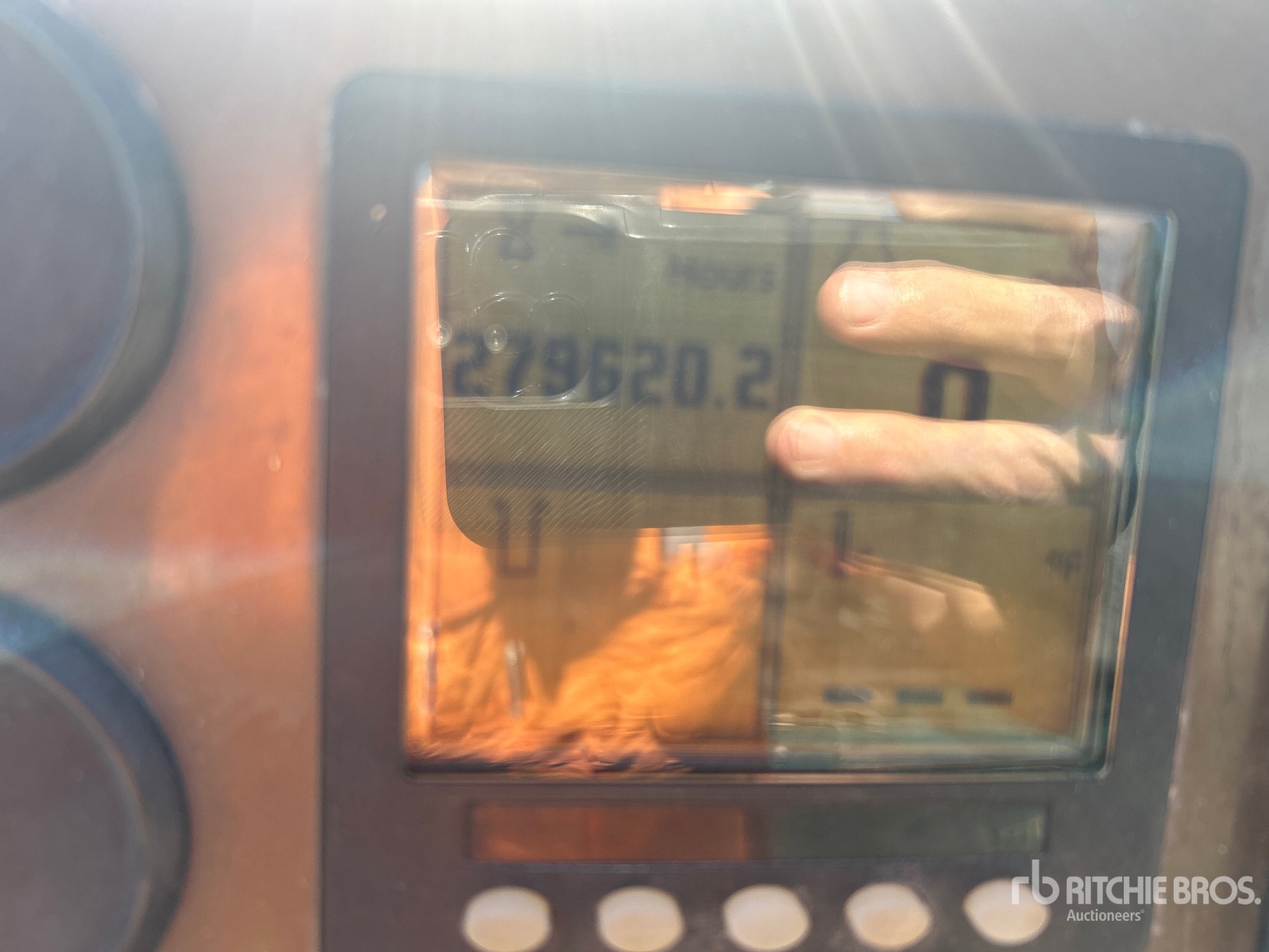General Appearance with Hour Meter / Odometer