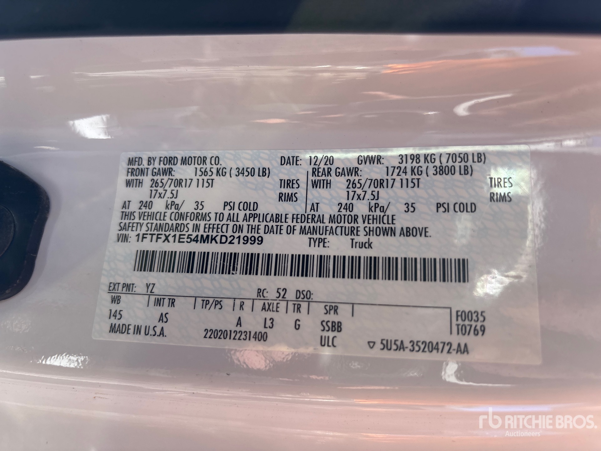 General Appearance with Serial Number / VIN