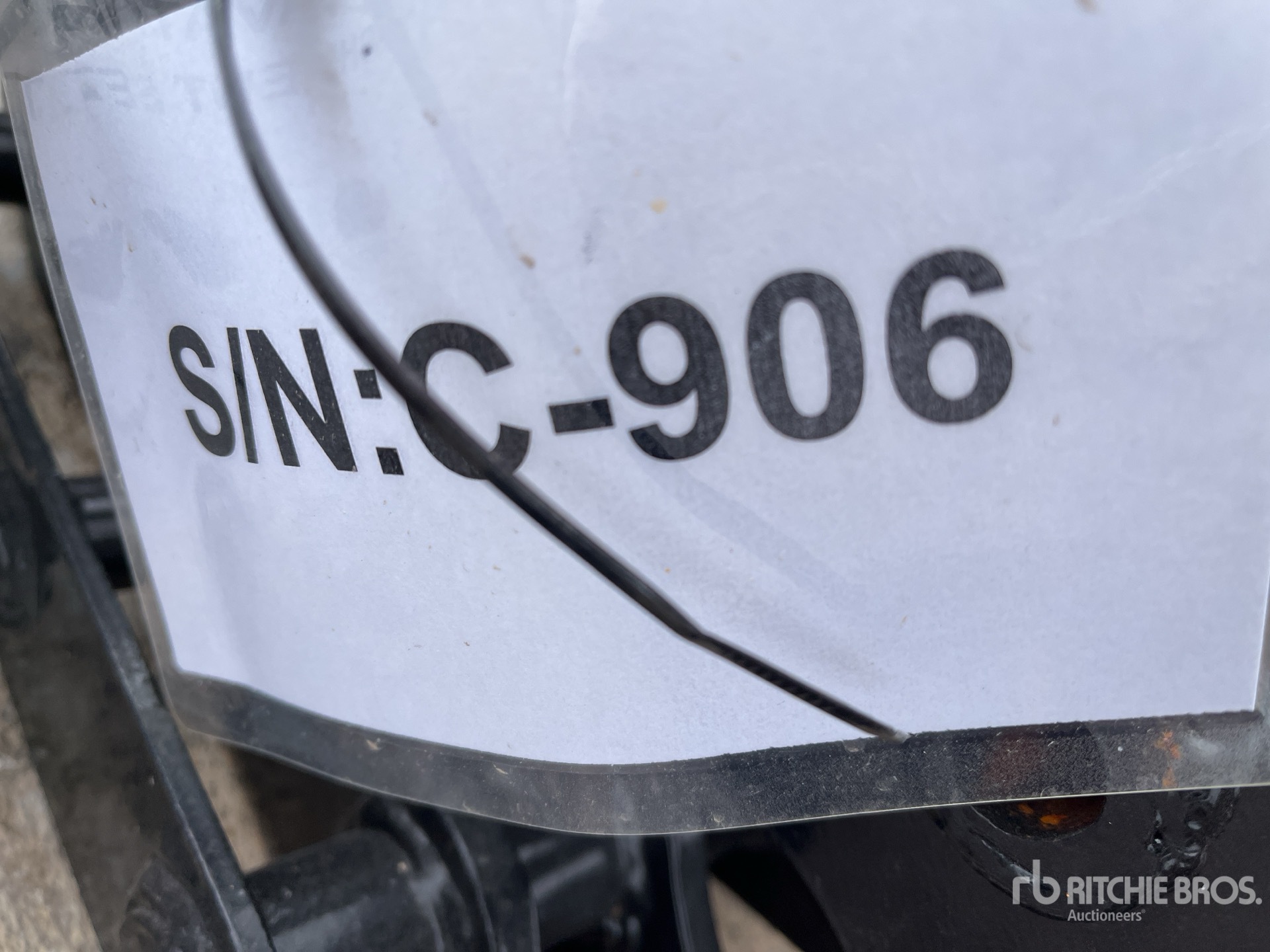 General Appearance with Numéro de série/Numéro d'identification du véhicule automobile