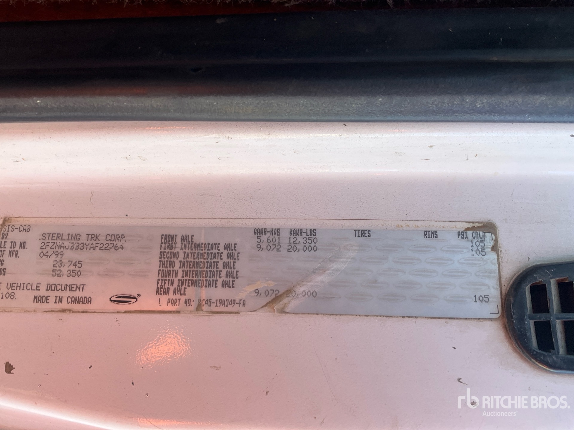 General Appearance with Serial Number / VIN