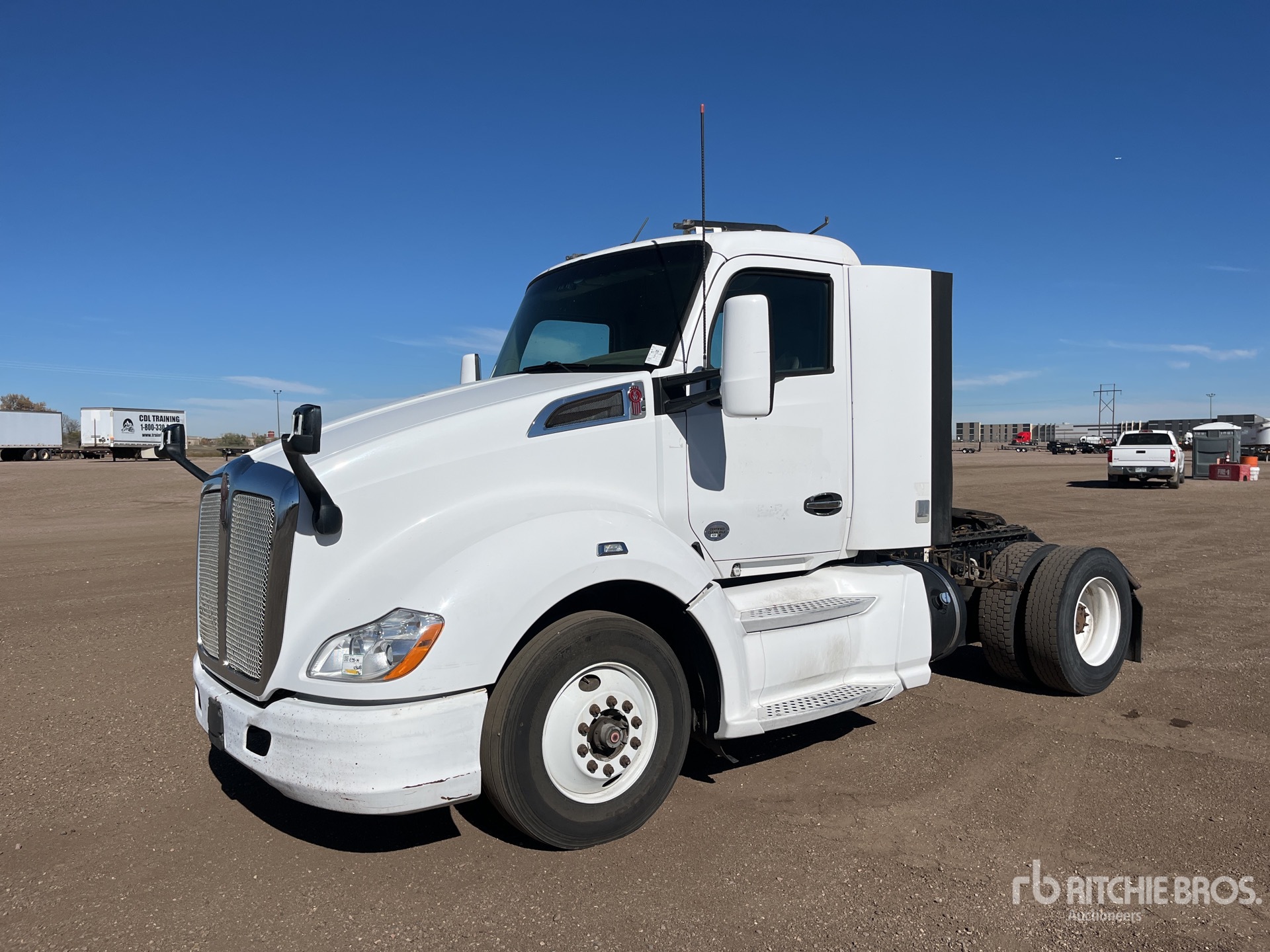 General Appearance with Picture, Left Front Corner