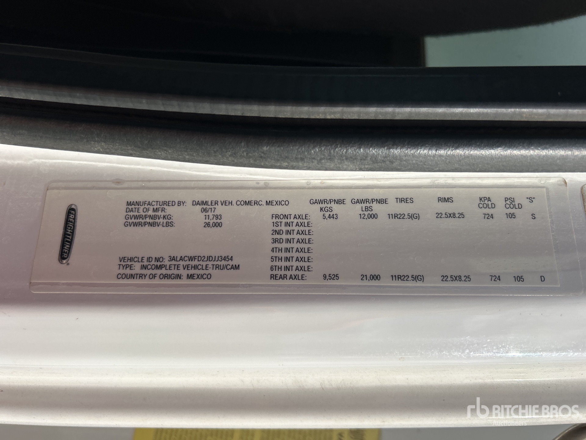 General Appearance with Serial Number / VIN