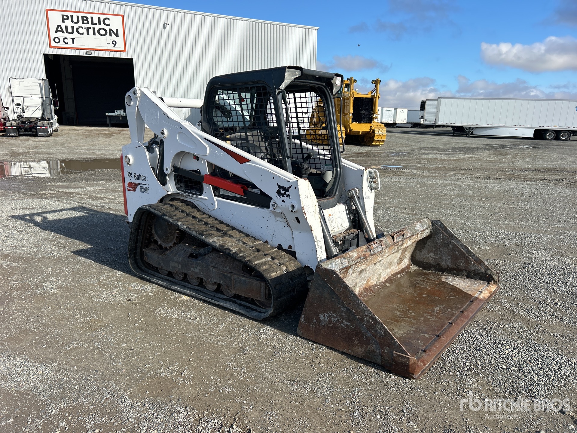 General Appearance with Picture, Right Front Corner