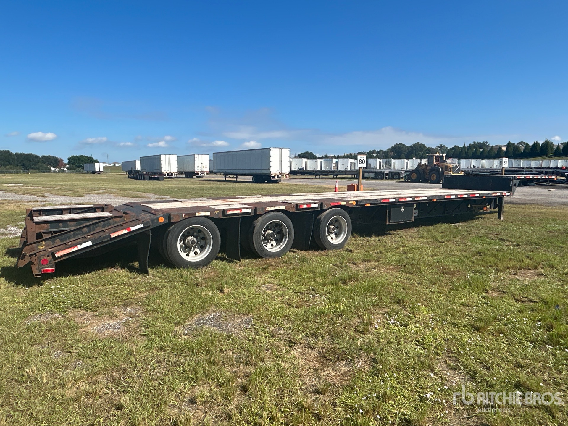 General Appearance with Imagen: esquina trasera derecha