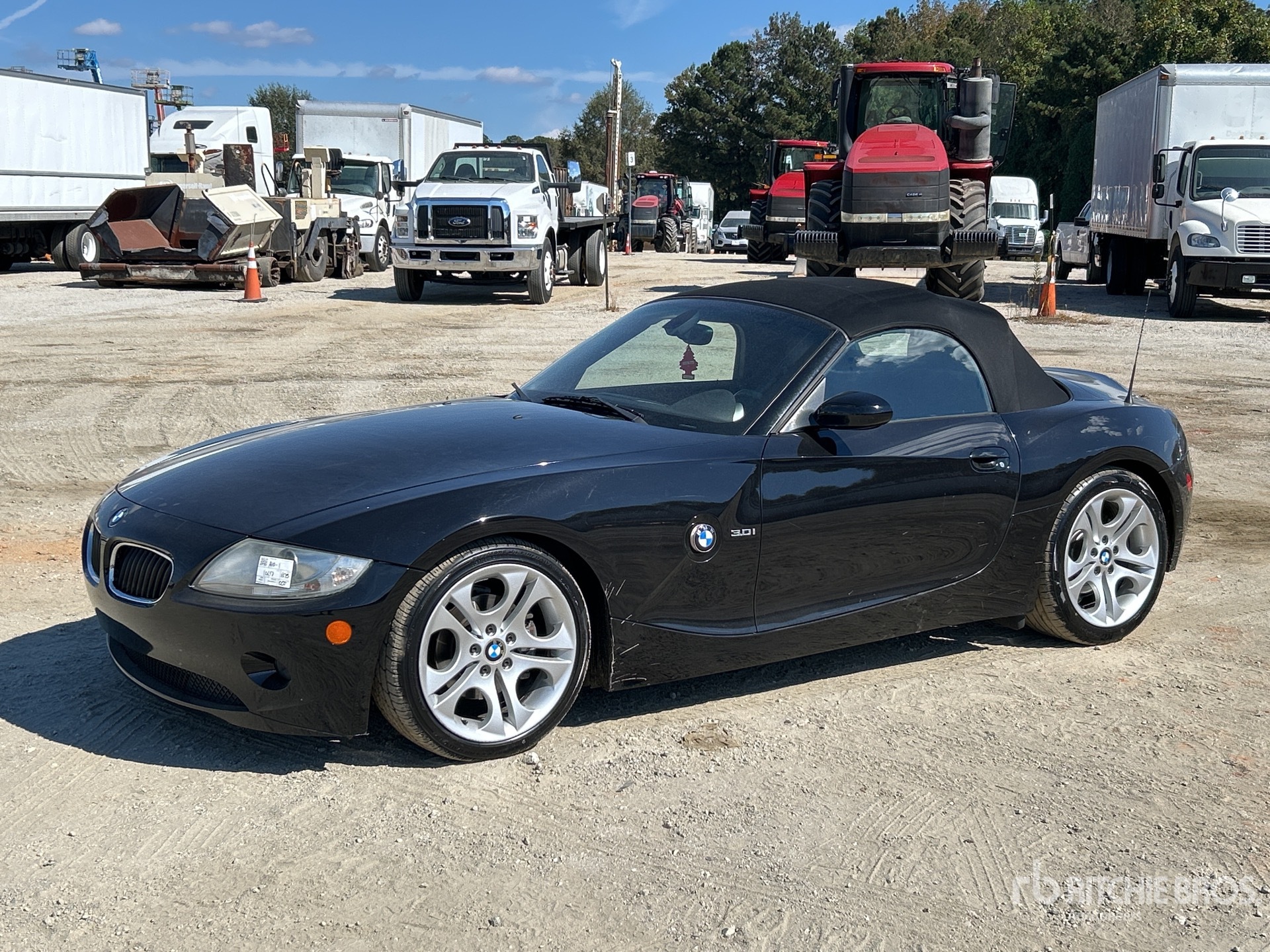 General Appearance with Featured Photo