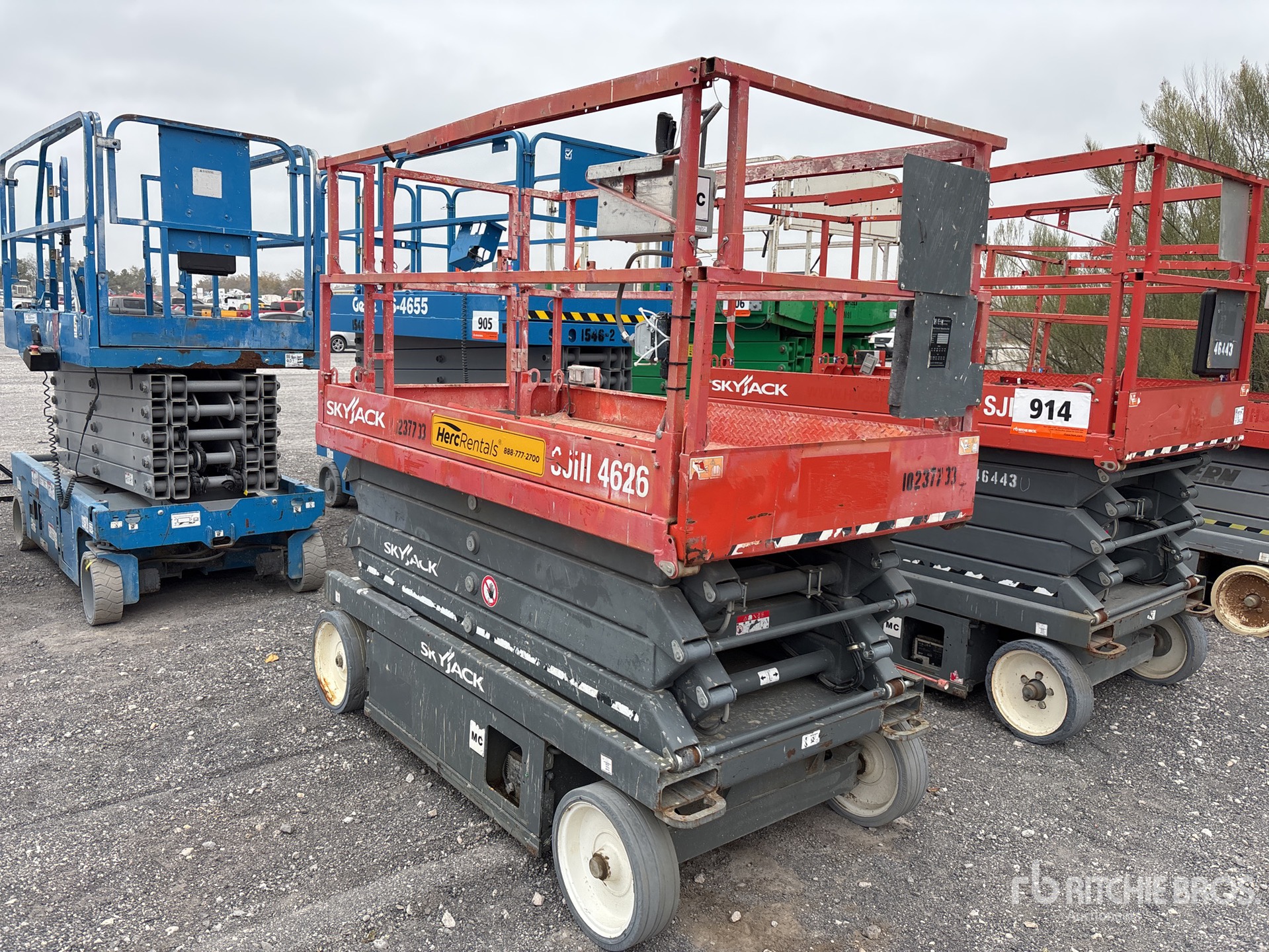 Aspect général with Image, coin avant droit