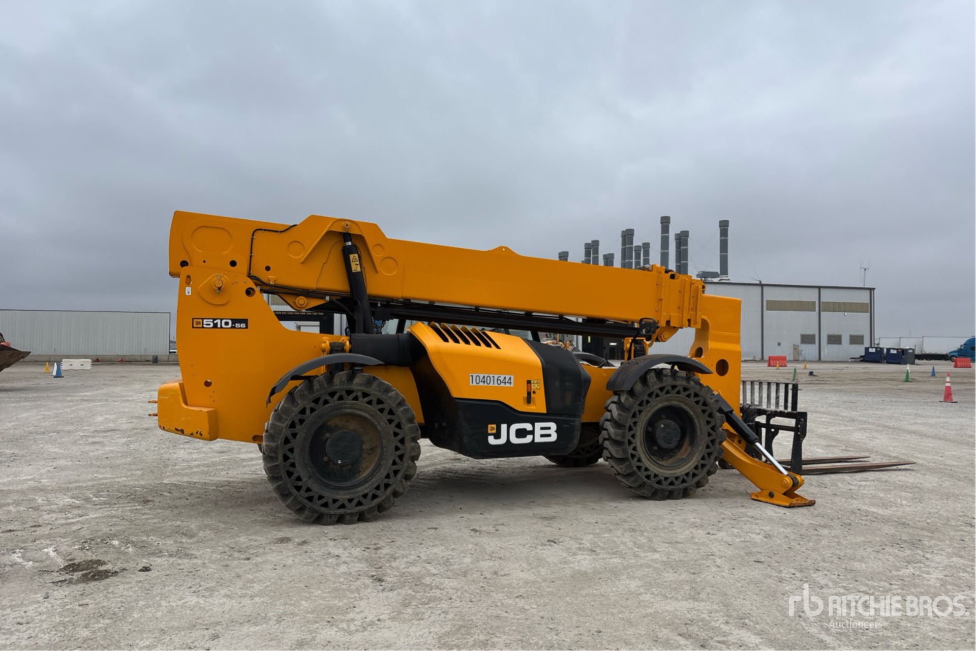 Aspect général with Image, coin arrière droit