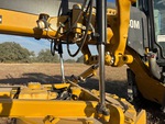 Hydraulics with Blade Lift Cylinders