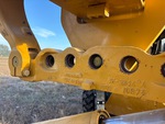 Hydraulics with Saddle Lock Pin