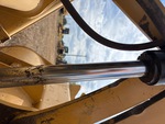 Hydraulics with Bucket Tilt Cylinders