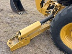 Hydraulics with Outrigger Cylinders