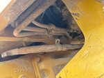 Drivetrain with Front Axle Oscillating Pin