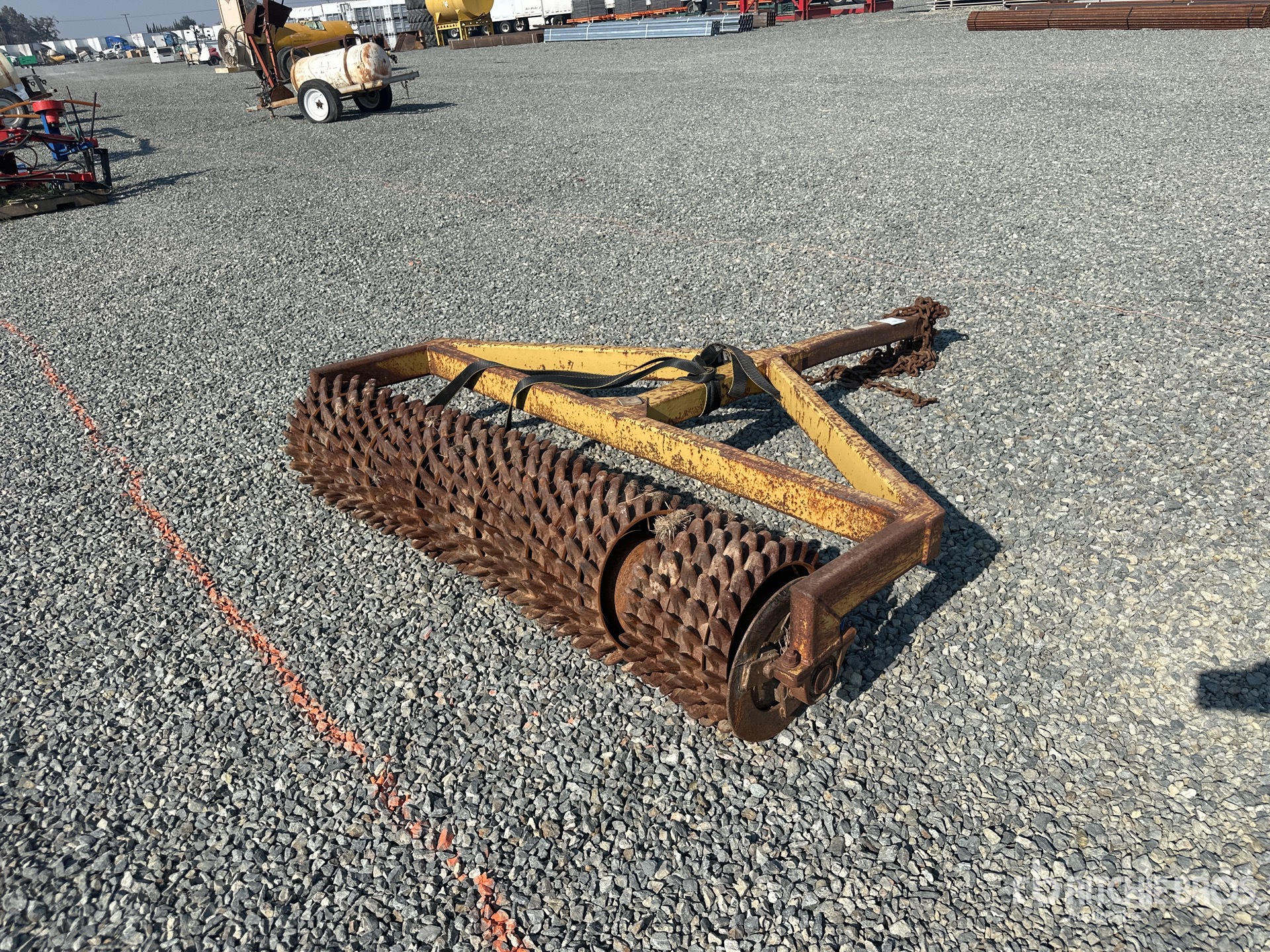 General Appearance with Foto, angolo anteriore sinistro