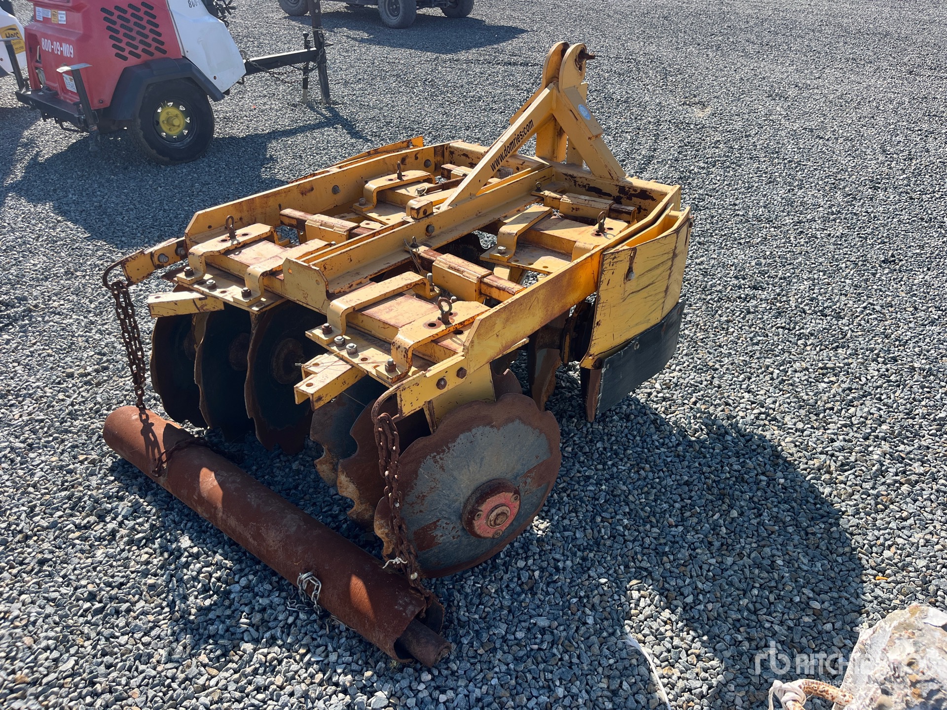 General Appearance with Bild, Ecke hinten rechts