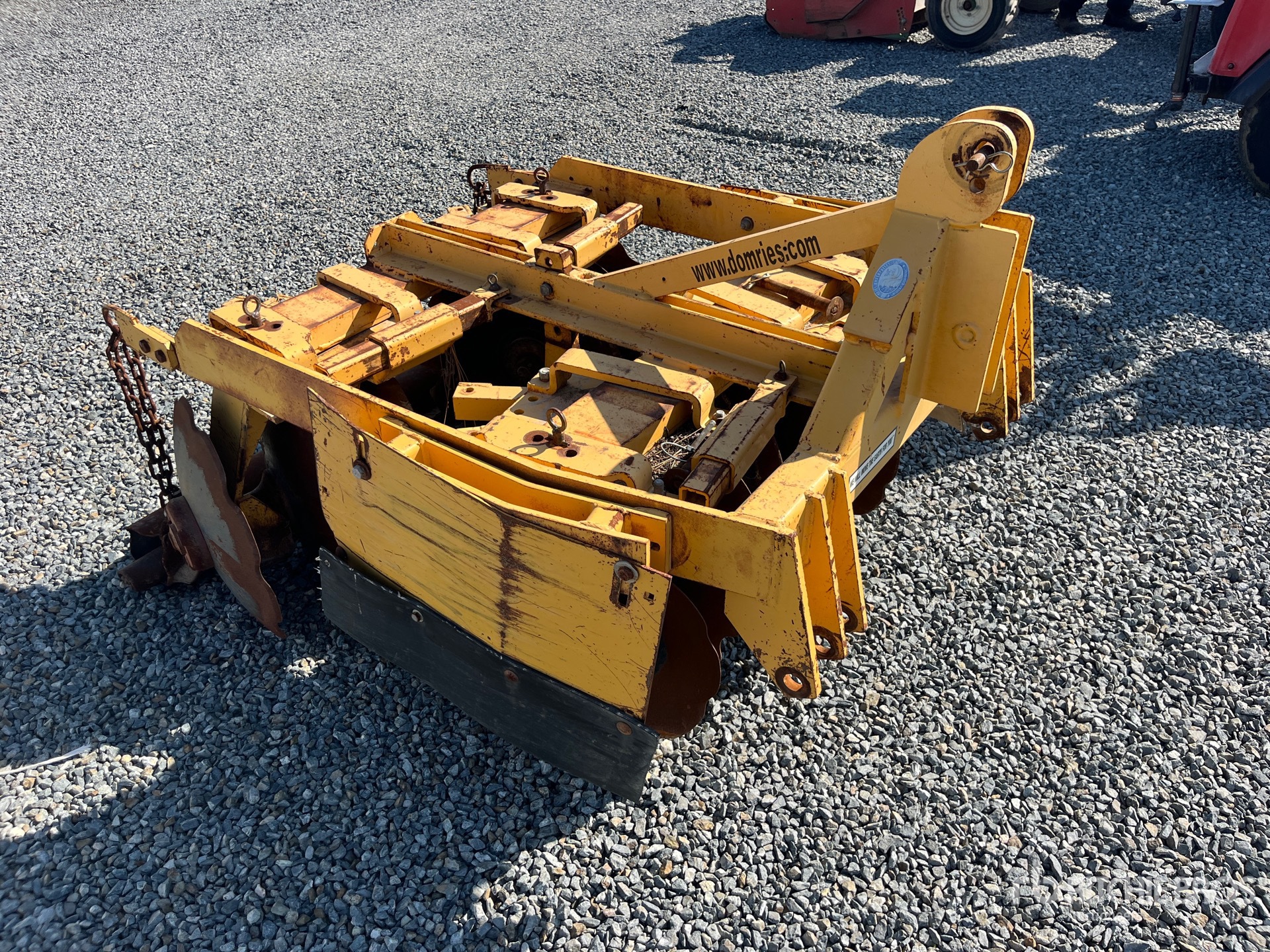 General Appearance with Bild, Ecke vorne rechts