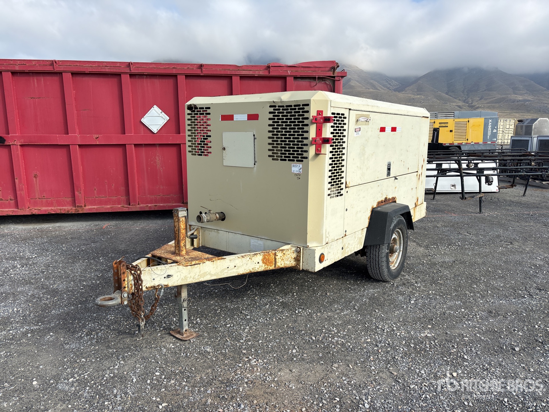 General Appearance with Featured Photo