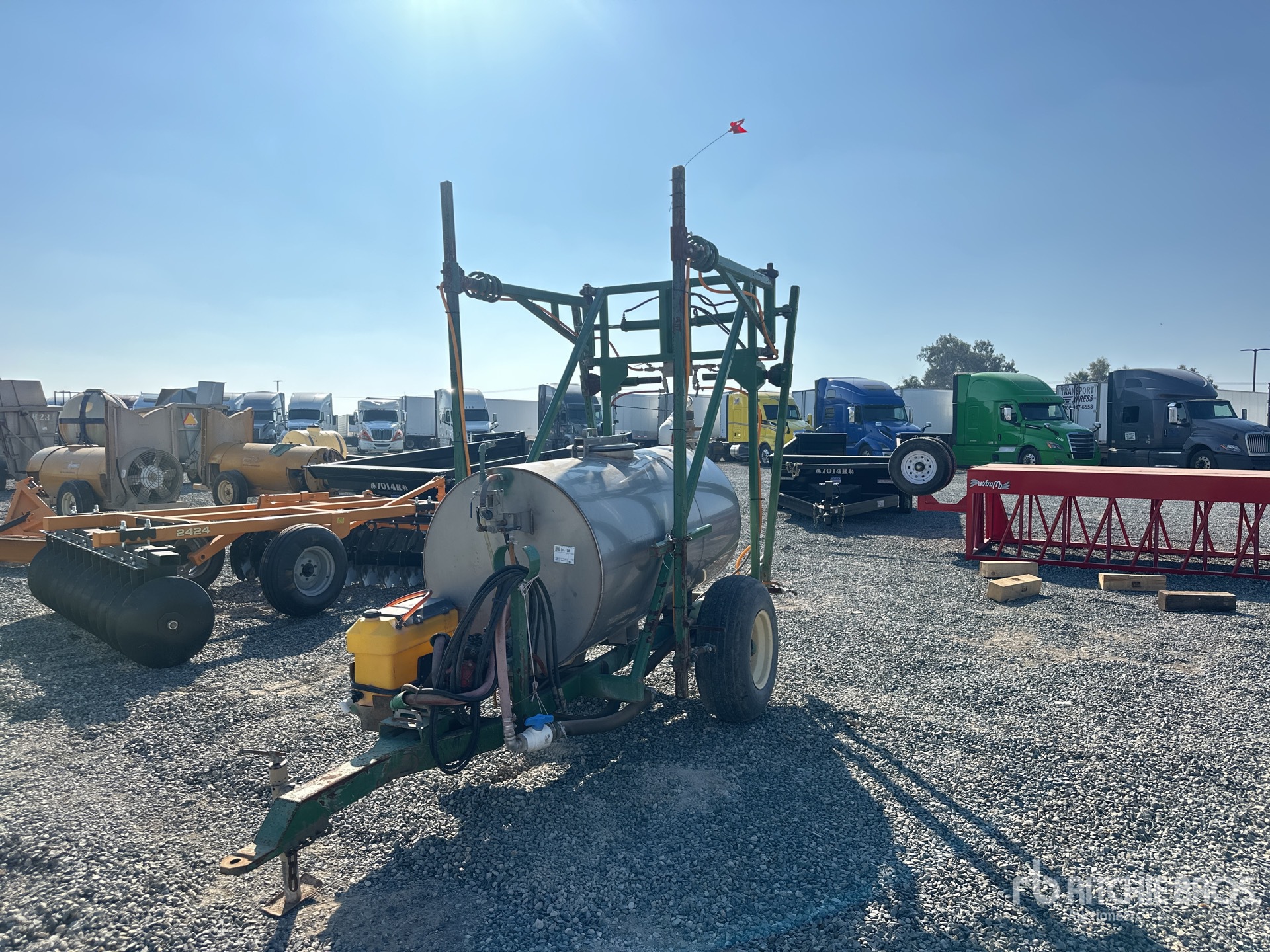 General Appearance with Image, coin avant gauche