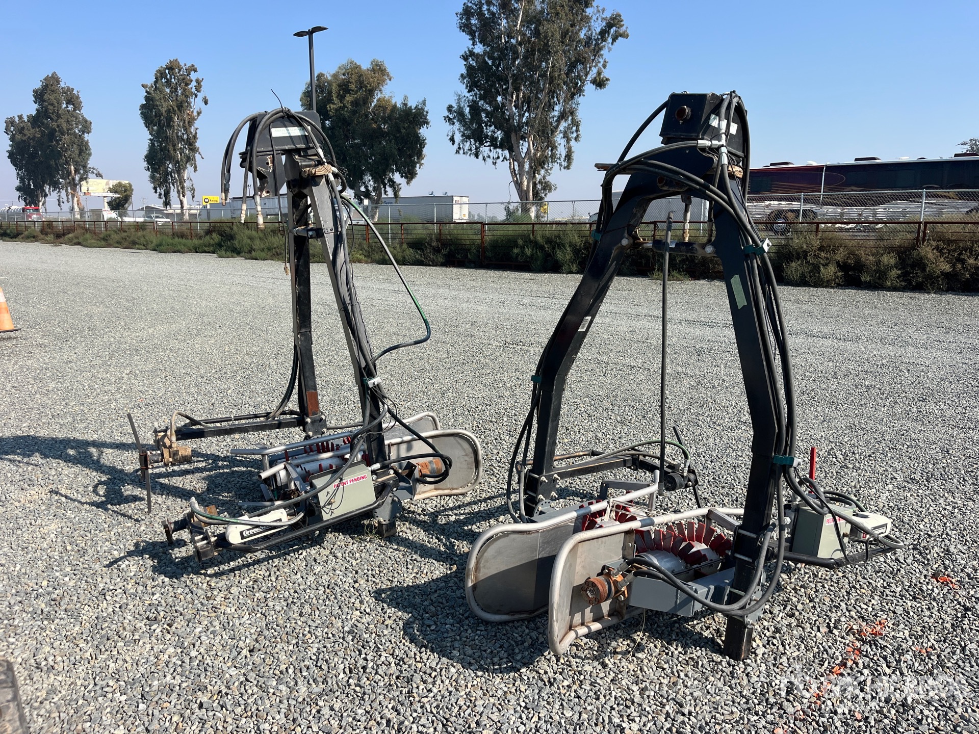 General Appearance with Foto, angolo anteriore sinistro