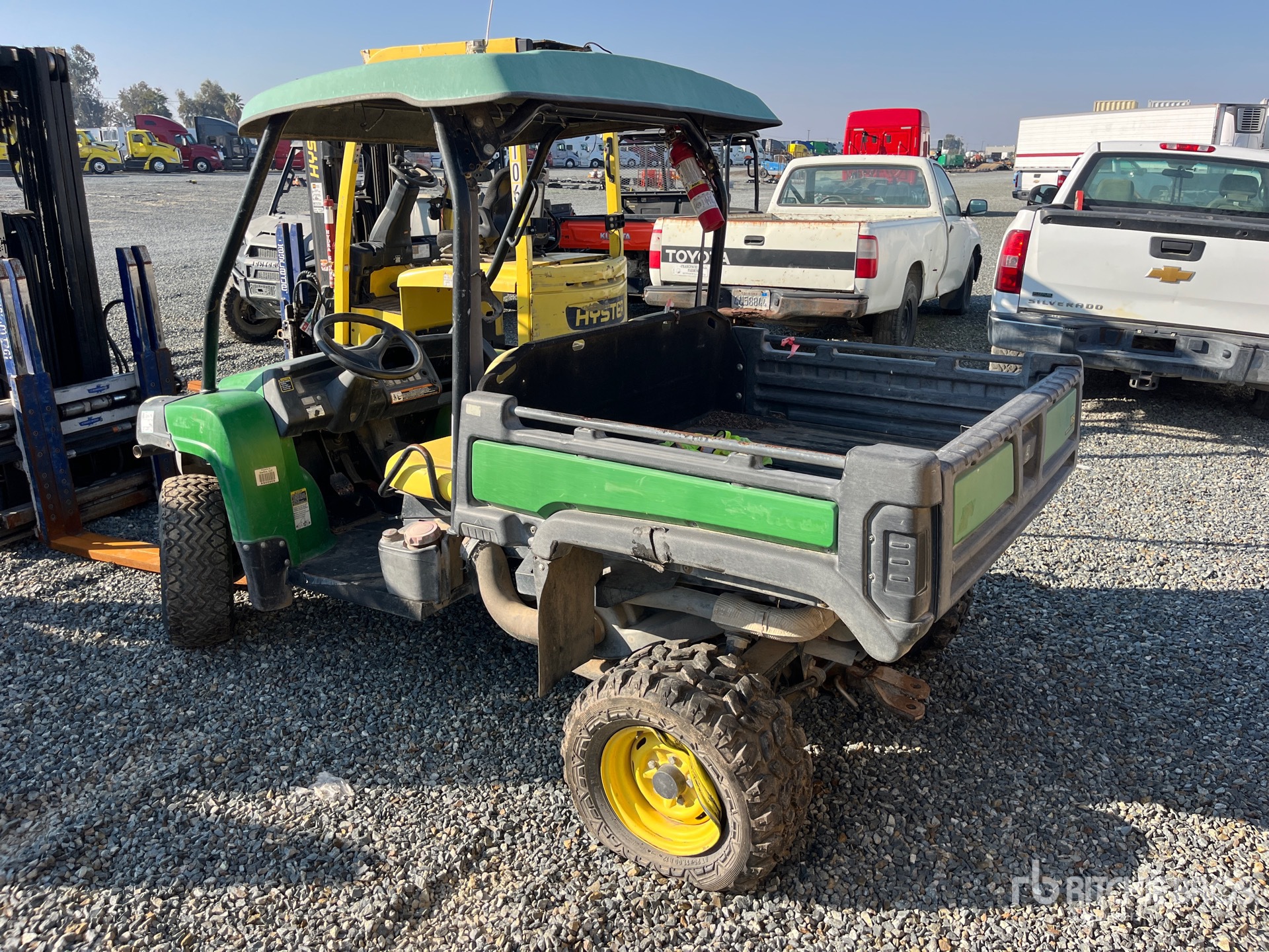 General Appearance with Picture, Left Rear Corner