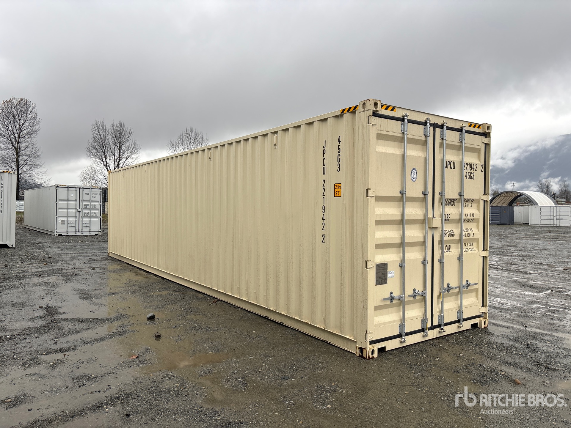 General Appearance with Picture, Right Front Corner