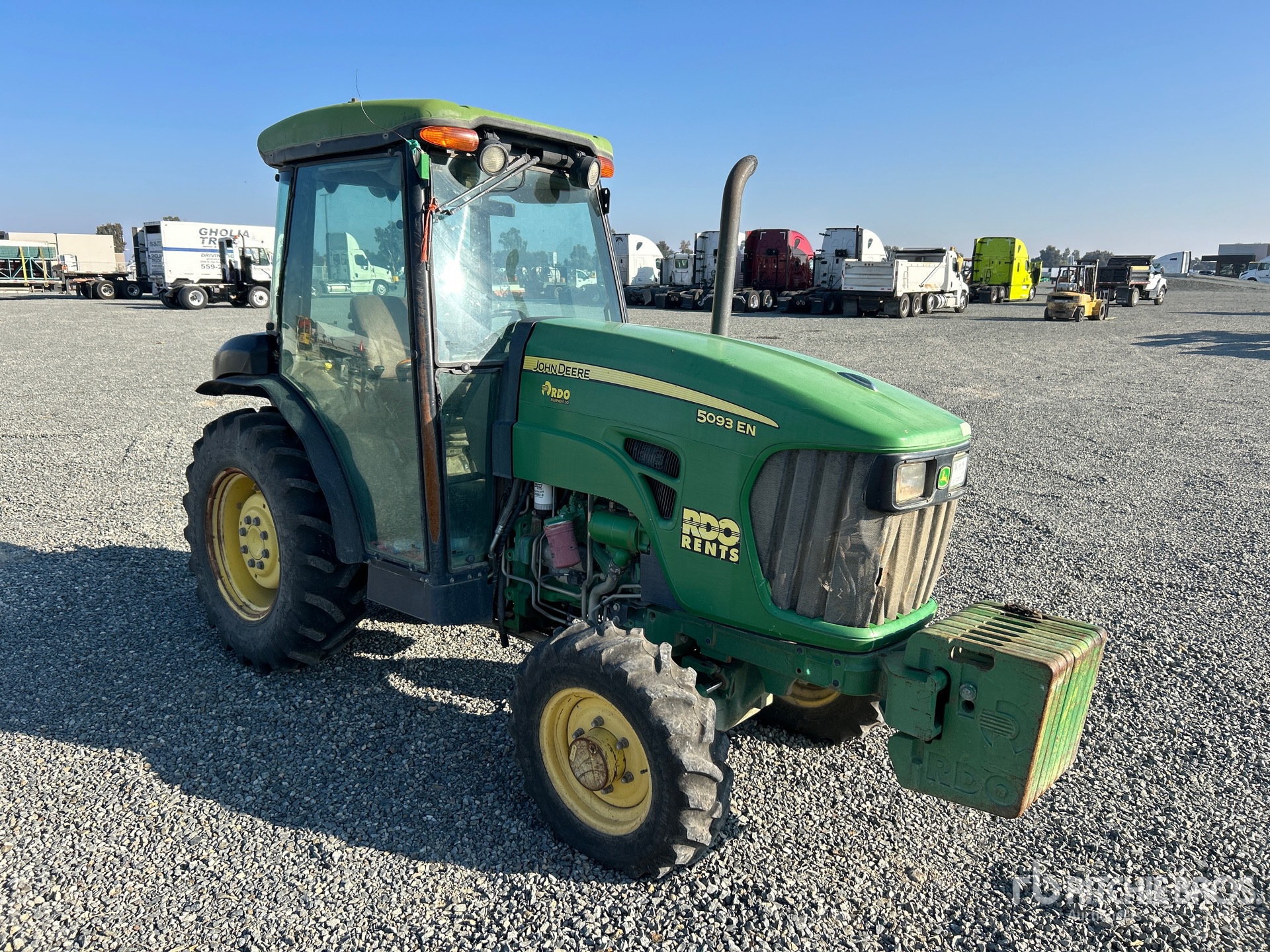 Aspect général with Image, coin avant droit