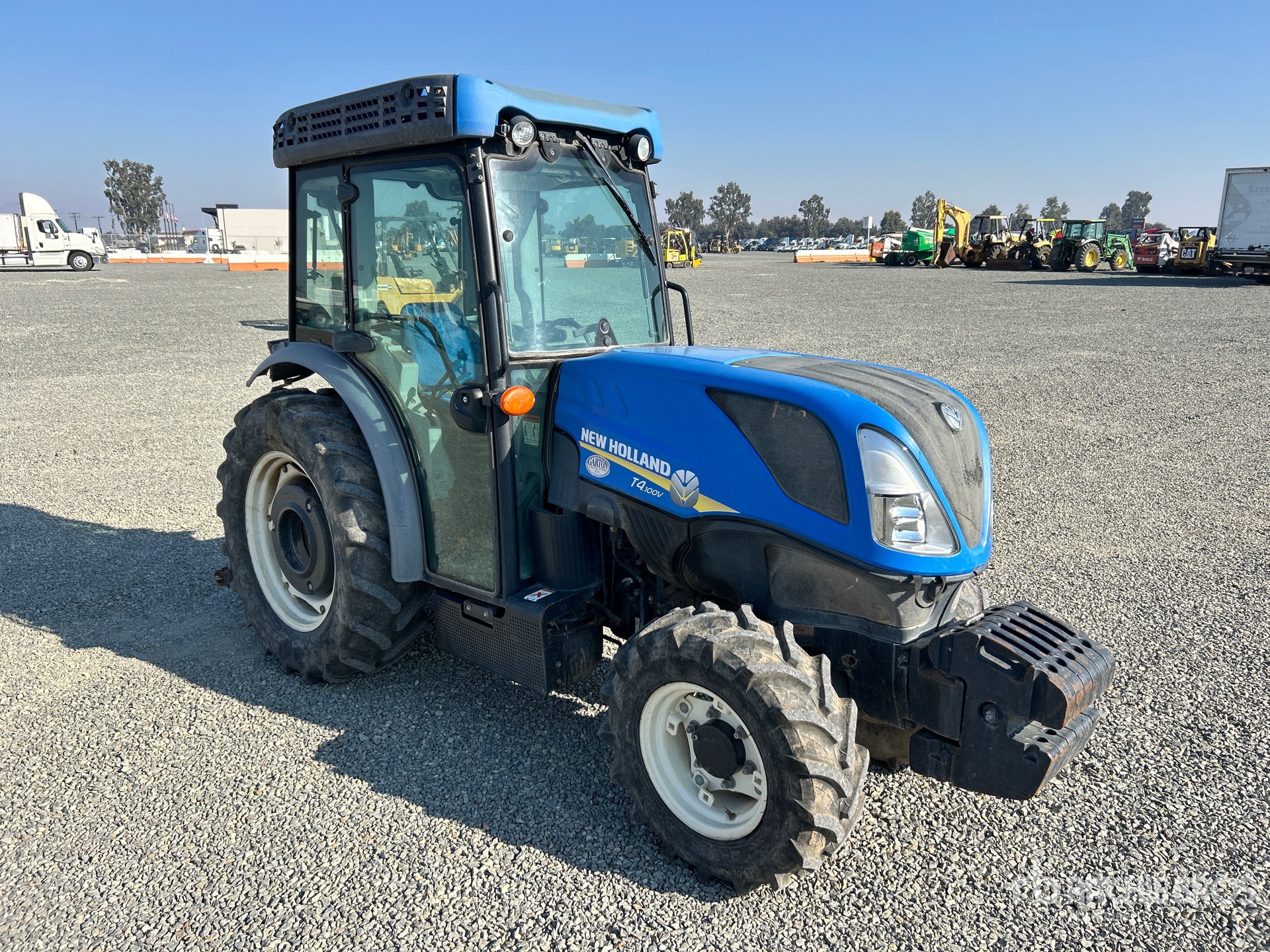 General Appearance with Picture, Right Front Corner