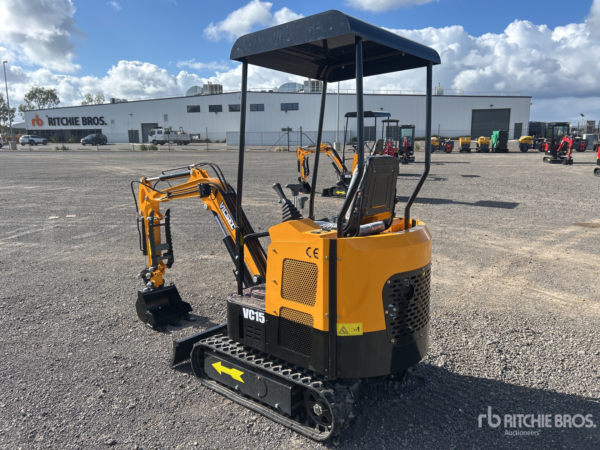 General Appearance with Picture, Left Rear Corner