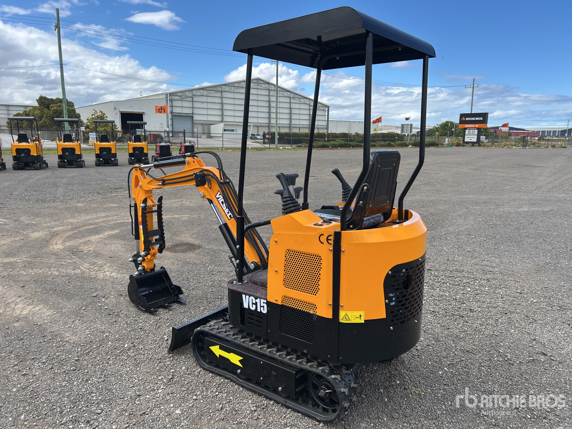 General Appearance with Picture, Left Rear Corner