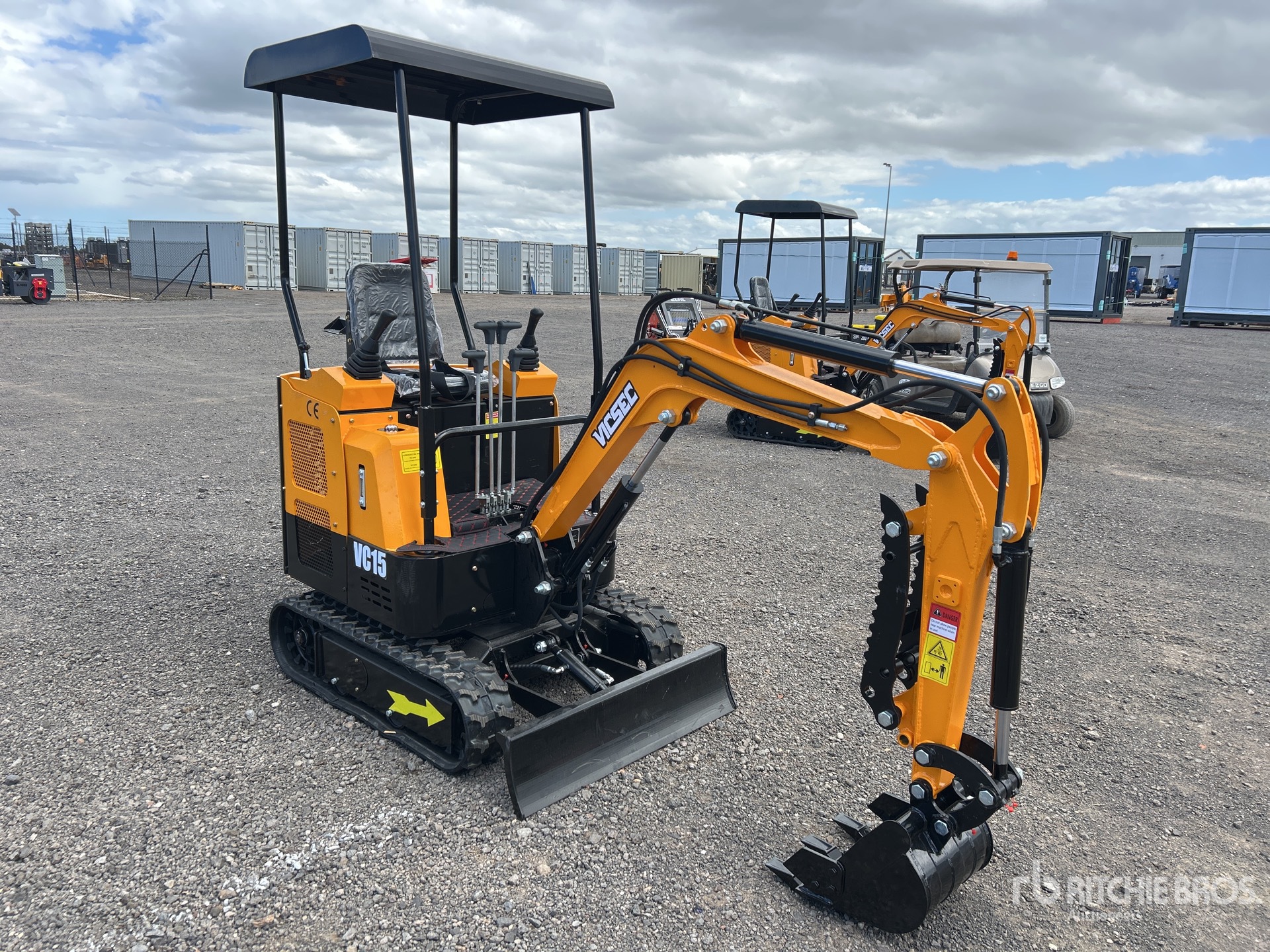 General Appearance with Picture, Right Front Corner