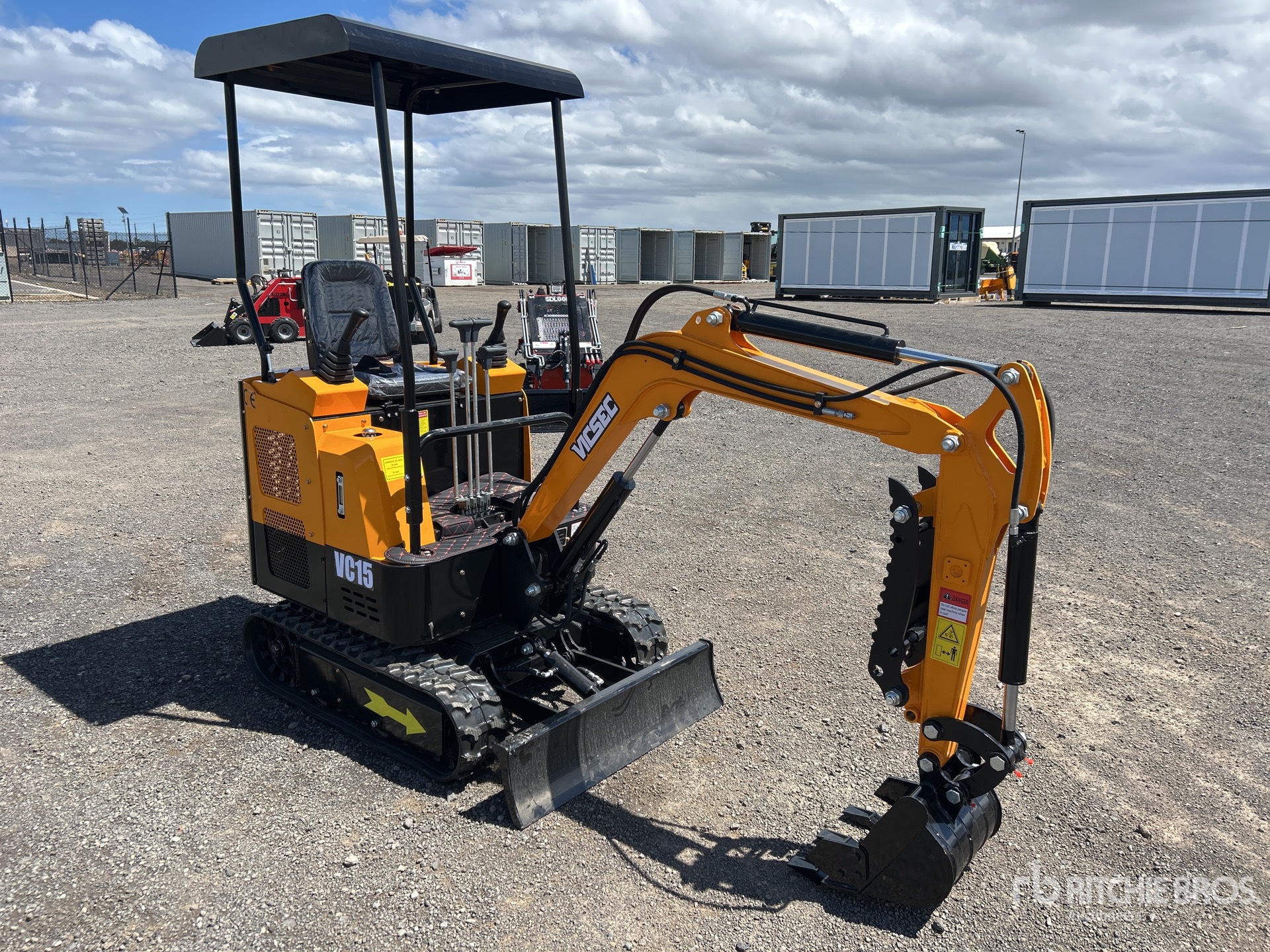 General Appearance with Picture, Right Front Corner